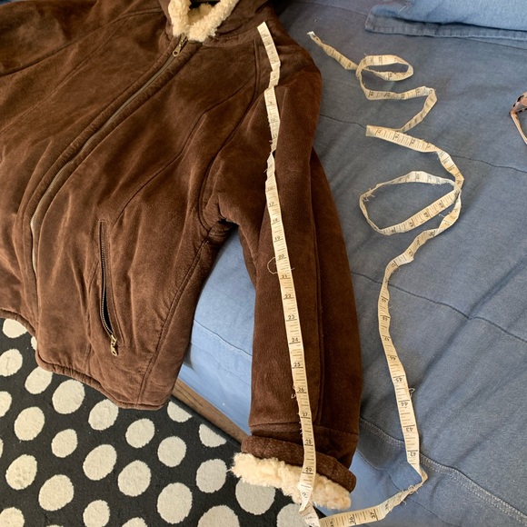 Donating Soon Wilson’s Leather Jacket - Picture 5 of 17